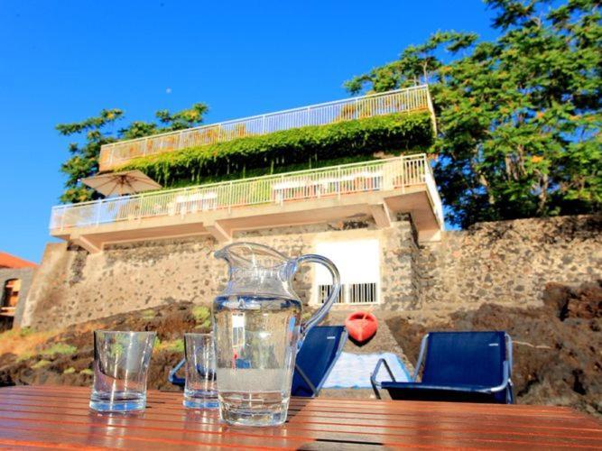 Cozy Holiday Home In Pozzillo With Terrace Acireale Bagian luar foto
